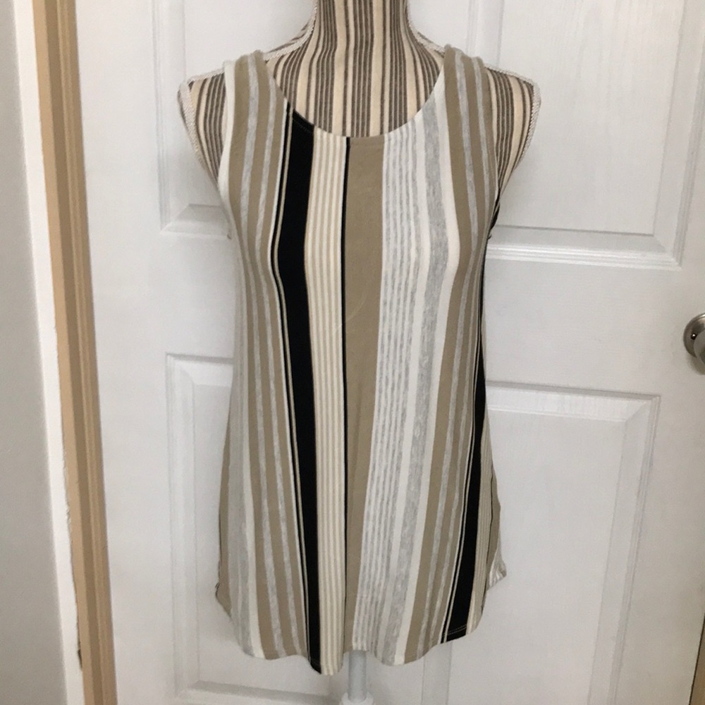 CABLE & GAUGE WOMENS TANK SIZE M